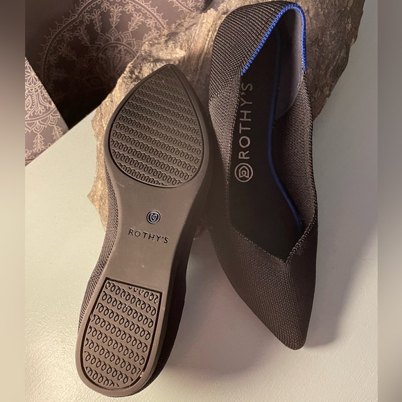 Rothy's - The Point, black, size 8.5 - Picture 3 of 7